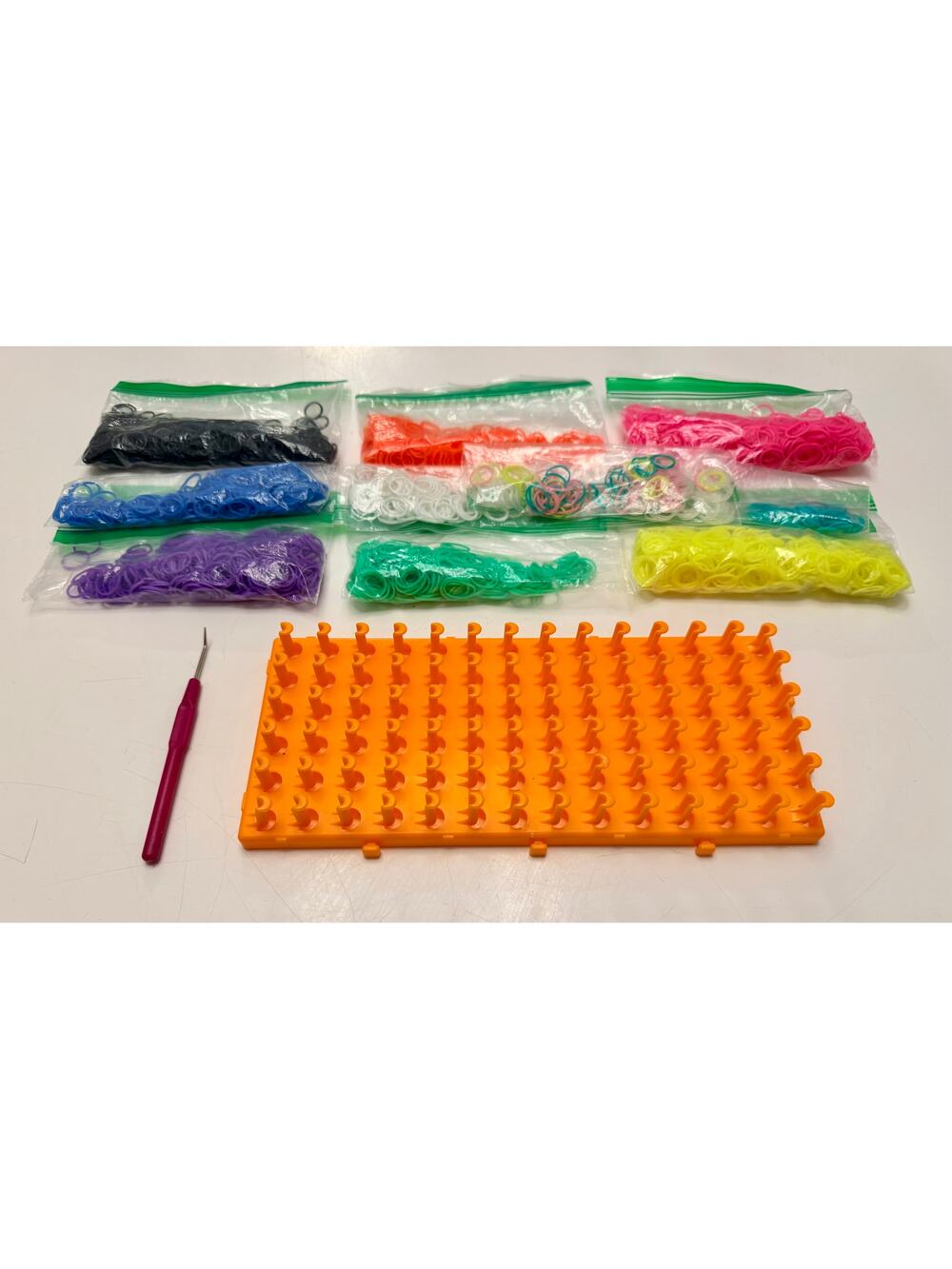 Rainbow Loom Bracelet Making Kit – Large Loom, Hook & Assorted Rubber Bands
